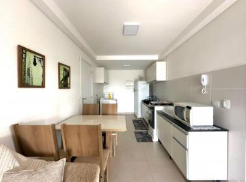 Apartamento de 2 quartos, Matinhos · Apartamento MOBILIADO 2 quartos com suíte a 200m da praia - Matinhos-PR.