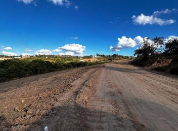 Terreno , Alumínio · Lote pronto para construir com fundo para mata