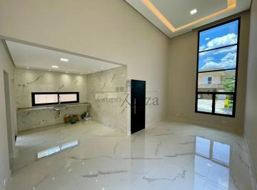 Casa de 3 quartos, Jacareí · Casa em Condomínio Jacareí Residencial Fogaça 3 Dormitórios 131m² TERRENO 250M² Jardim Panorama