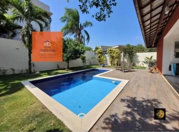 Foto 1 · Casa de Condomínio com 4 Quartos e 3 banheiros à Venda
