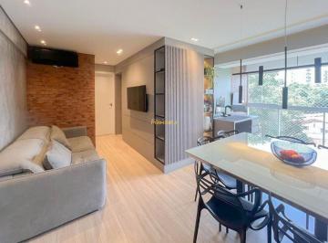 Apartamento de 2 quartos, Curitiba · Apartamento mobiliado - 2 quartos, 1 banheiro - Pronto para morar no Ecoville