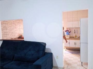 Imagem Principal · Casa à venda com 2 quartos no Centro, Mogi das Cruzes