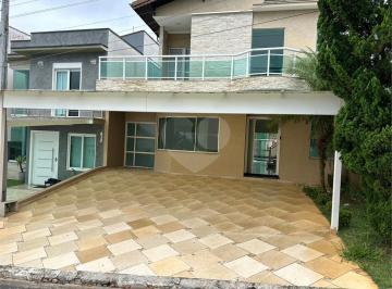 Imagem Principal · Casa  à venda com 3 suítes no condomínio Parque Das Figueiras, Mogi das Cruzes