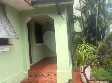 Imagem Principal · Casa à venda com 3 quartos no Centro, Mogi das Cruzes