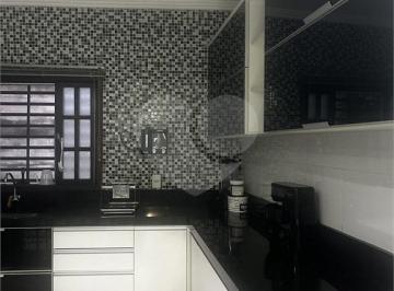 Imagem Principal · Sobrado à venda com 3 quartos, sendo 1 suíte,  em Vila Romanópolis, Ferraz de Vasconcelos