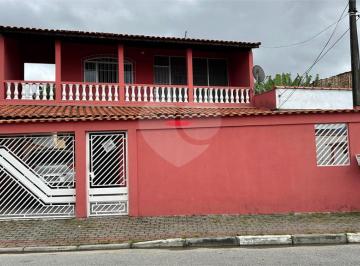 Imagem Principal · Sobrado à venda com 3 quartos, sendo 2 suítes,  em Vila Lúcia, Poá