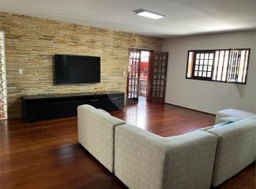 Imagem Principal · Casa Térrea à venda com 5 quartos, sendo 3 suítes, em Vila Oliveira, Mogi das Cruzes