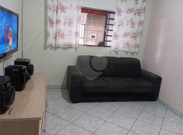 Imagem Principal · Casa à venda com 4 quartos, sendo 1 suíte, no Centro, Salesópolis