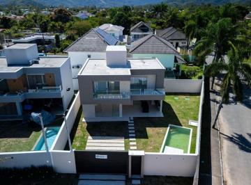 Casa de 3 quartos, Rio de Janeiro · Linda Casa Moderna à Venda – Ilha de Guaratiba.