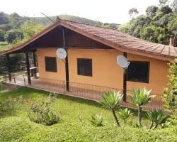 Rural · 140000m² · 3 Quartos · 1 Vaga · Chácara para venda em Pedro Teixeira, Minas Gerais