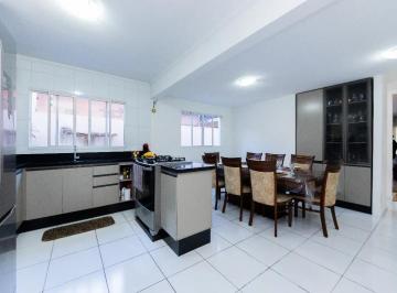 Casa de 3 quartos, São Paulo · Casa de vila à venda na Granja Viana | 135M² | 3 dormitórios e 3 suítes | 4 vagas e quintal