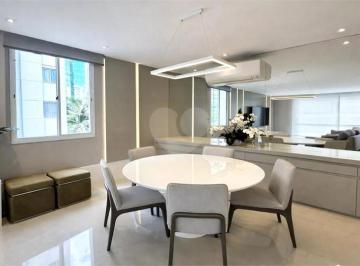 Apartamento de 2 quartos, São Paulo · Apartamento duplex mobiliado com 2 suítes e terraço no Itaim Bibi
