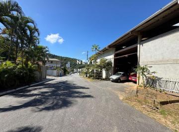 Comercial , Balneário Camboriú · Galpão para Locação no Ariribá em Balneário Camboriú | 468m² | Pé Direito Alto