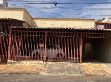 Casa · 230m² · 4 Quartos · 3 Vagas · Casa em Feliz, Goiânia/GO