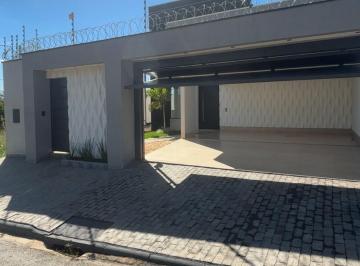 Casa · 177m² · 3 Quartos · 4 Vagas · Casa à venda no bairro Setor Cristina II - Trindade/GO