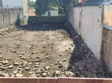 Terreno , Curitiba · TERRENO ZR-4 com 270m² na Engenheiros Rebouças próximo ao Jardim Botânico.