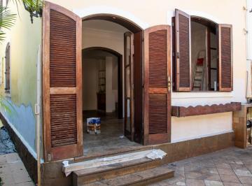 Casa · 242m² · 3 Quartos · 2 Vagas · Casa com 3 Quartos e 2 Vagas no Maracanã