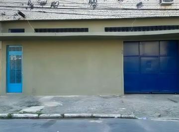 Comercial · 250m² · 5 Vagas · Galpão com 3 Salas e 5 Vagas no Centro de São João de Meriti