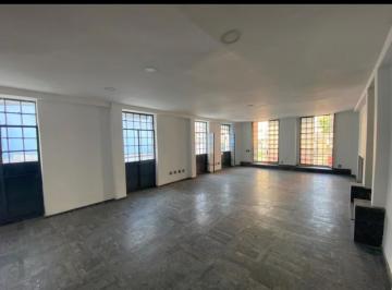 Comercial · 357m² · 1 Quarto · 9 Vagas · Casa Comercial com 3 Salas e 1 Quarto em Botafogo