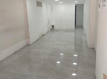 Comercial · 131m² · Loja de Rua com 2 Salas em Copacabana