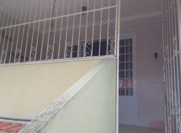 Casa · 100m² · 3 Quartos · Casa com 3 Quartos e 1 Suíte em Oswaldo Cruz