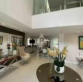 Casa · 1100m² · 7 Quartos · 4 Vagas · Duplex de luxo no Recreio com 1100 m², 7 quartos, 6 suites, 4 vagas, disponível para locação.