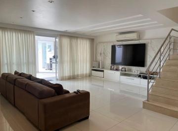 Casa · 400m² · 5 Quartos · 1 Vaga · Casa de Condomínio com 5 Quartos na Barra da Tijuca