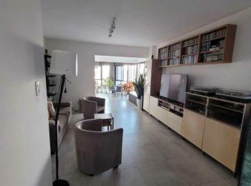 Apartamento de 3 quartos, Salvador · Apartamento com 178 m² e 3 Quartos à Venda na Pituba