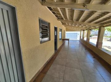Casa · 250m² · 4 Quartos · 4 Vagas · Casa de esquina à venda no Jardim Novo Mundo