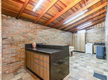 J9M0i1Ve94pFRNOGzwv33Znb7nYAVlKqK7mUqdWA.jpg · Ampla casa com quintal no Sítio Cercado