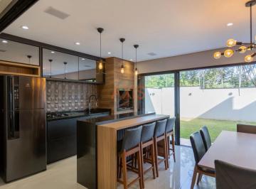 Casa · 298m² · 5 Quartos · 4 Vagas · Casa de 5 Quartos à Venda no Condomínio Alta Vista | Atuba Curitiba