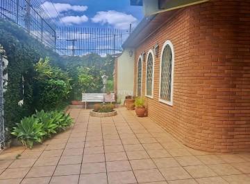Casa · 250m² · 3 Quartos · 2 Vagas · Casa 3 dormitórios em Vila Progresso, Jundiaí: Escritório e Quintal