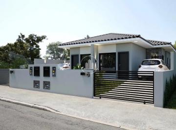 Casa · 89m² · 3 Quartos · 2 Vagas · Casa geminada 3 quartos 1 suíte - ipiranga, São José