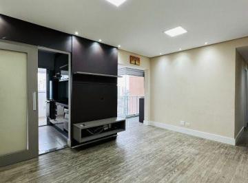 Apartamento · 82m² · 3 Quartos · 2 Vagas · Apartamento à venda em Bosque da Saúde, São Paulo-SP, com 3 quartos, 1 suíte e 2 vagas de garagem!