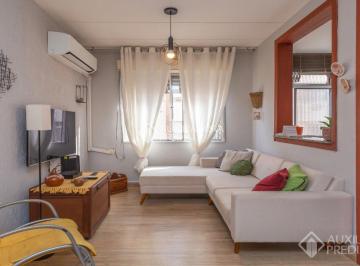Apartamento · 69m² · 3 Quartos · APTO 3 DORM TODO REFORMADO NA VILA NOVA