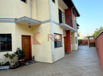 Casa · 203m² · 3 Quartos · Casa em Condomínio Fechado