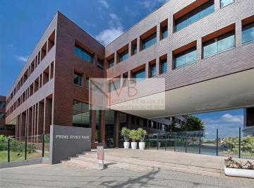 Comercial · 136m² · 4 Vagas · Sala Comercial 136m² para Locação em Jardim Lambreta, Cotia