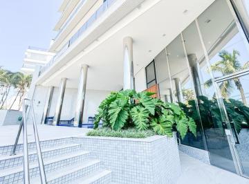 Apartamento · 379m² · 4 Quartos · 4 Vagas · Cobertura Alto Padrão Frente Mar 4 suites Caiobá