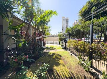 Casa · 245m² · 3 Quartos · 2 Vagas · CASA TERREA - 3 QUARTOS - SETOR AEROPORTO - RUA 31-A