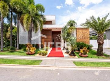 Casa · 452m² · 5 Quartos · 4 Vagas · Sobrado no Alphaville Goiás