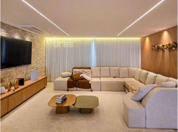 Apartamento · 256m² · 4 Quartos · 3 Vagas · Apartamento à venda no Setor Marista, a poucos passos da Avenida Ricardo Paranhos. São 4 suítes e 1