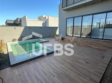 Casa · 240m² · 4 Quartos · 4 Vagas · Casa á venda no Jardins Bolonha