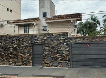 Casa · 395m² · 4 Quartos · 4 Vagas · Vendo Sobrado no Sudoeste