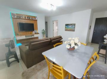 Apartamento de 3 quartos, Salvador · Apartamento com 3 quartos (1 suíte) e 120 m² à venda em Itapuã