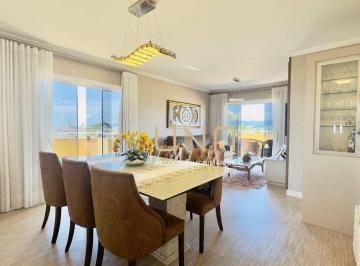 baf7aca2025c2ddb91cf8c7790341ba46e78b0c8 · Cobertura com vista para beira mar continetal no bairro Balneário do Estreito, composta por 03 quart