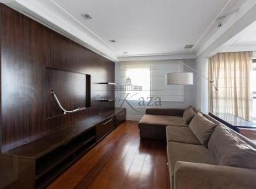 Apartamento · 230m² · 4 Quartos · 4 Vagas · Apartamento Padrão em São Paulo