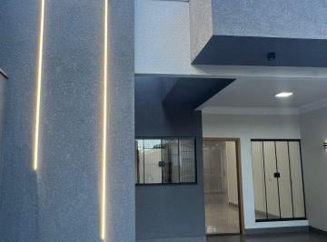 Casa de 2 quartos, Maringá · Casa Nova com SPA e Hidromassagem | 3 Quartos (1 Suíte) | Jardim Alvorada