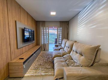 Casa de 3 quartos, Núcleo Bandeirante · A.V Contorno Núcleo Bandeirante A/C financiamento Habite-se 3 qts 1 suite Reformada
Garagem