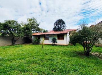 Casa · 55m² · 1 Quarto · 4 Vagas · vendo casa charmosa com terreno de 800m no condomínio San Francisco II Jardim Botânico