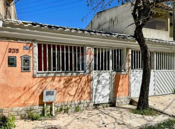 Casa · 90m² · 2 Quartos · 1 Vaga · Vende-se Casa Linear , 2 quartos, Campo Grande, Sub Bairro Delcima